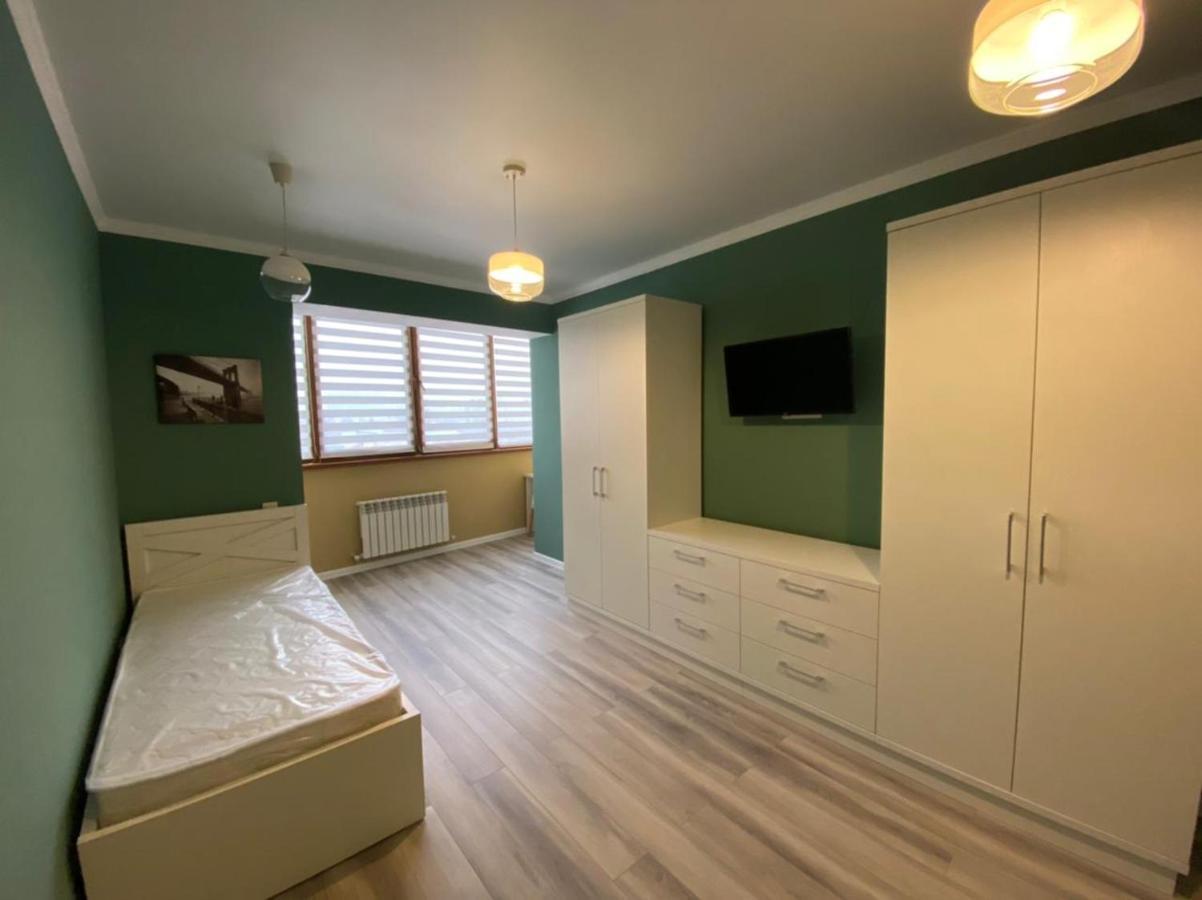 אלמטי Vip Apartment Mountain View מראה חיצוני תמונה
